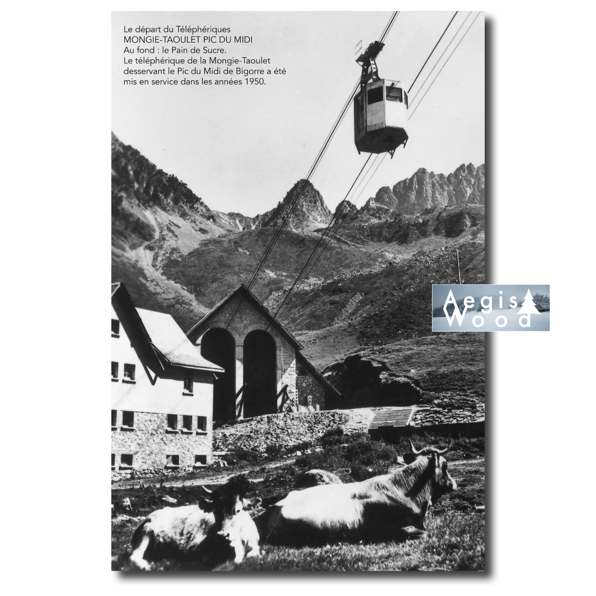 Affiche Le départ du Téléphériques MONGIE-TAOULET PIC DU MIDI - Au fond : le Pain de Sucre.