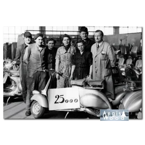 Affiche (reproduction) Vespa Hoffmann 25 000e unité - Ouvriers usine Allemagne, années 1950