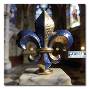 Affiche Fleur de lys en laiton doré et émail bleu sur socle de marbre, église gothique